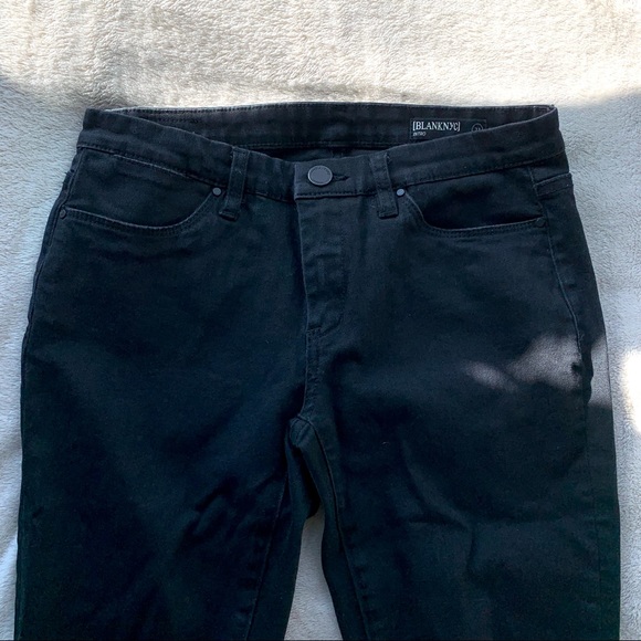 BlankNYC Distressed Black Cropped Skinny Jeans - Picture 6 of 11